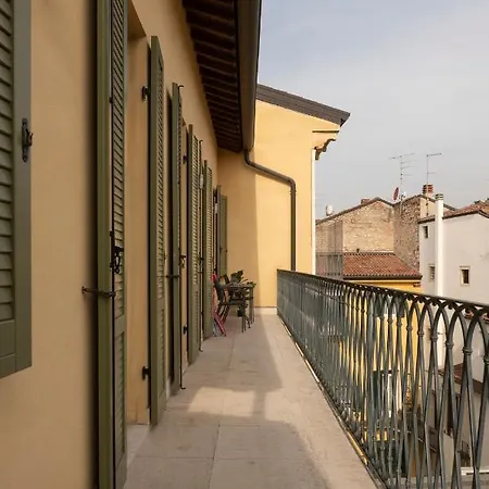 Cozy Flat With Big Balcony Few Steps From Arena Διαμέρισμα Βερόνα