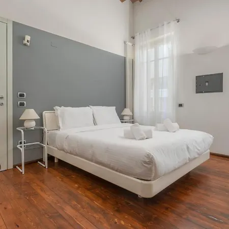 Cozy Flat With Big Balcony Few Steps From Arena